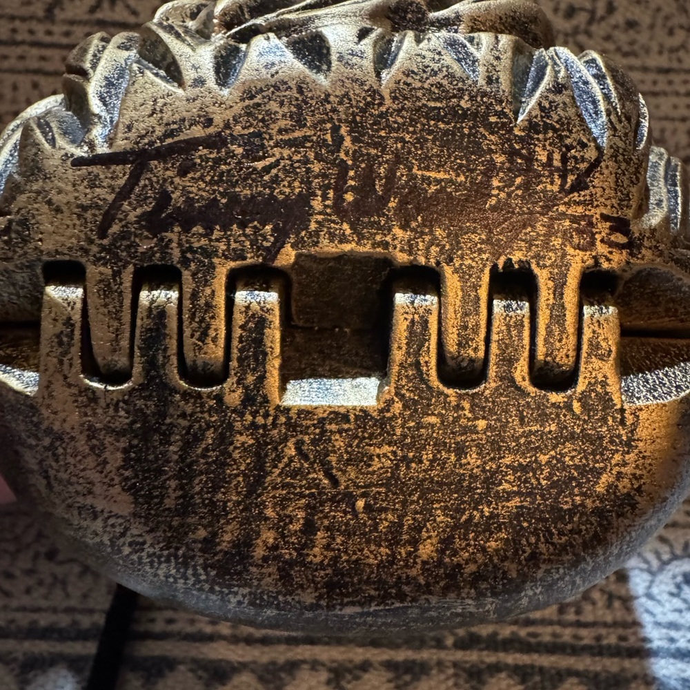 Timmy Woods Gold/Black Santa Purse - Picture 4 of 10